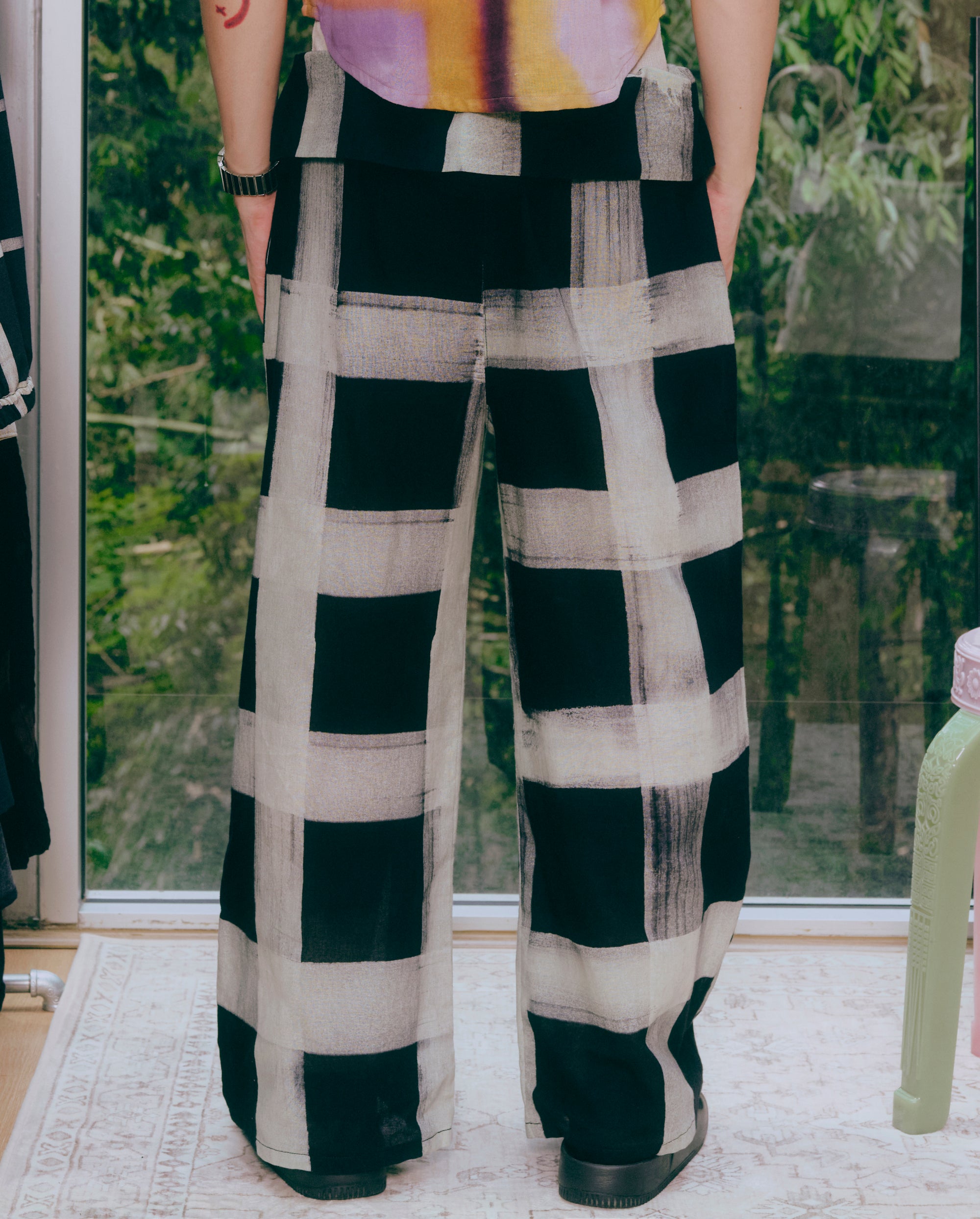 Noir Grid Thai Fisherman Pants
