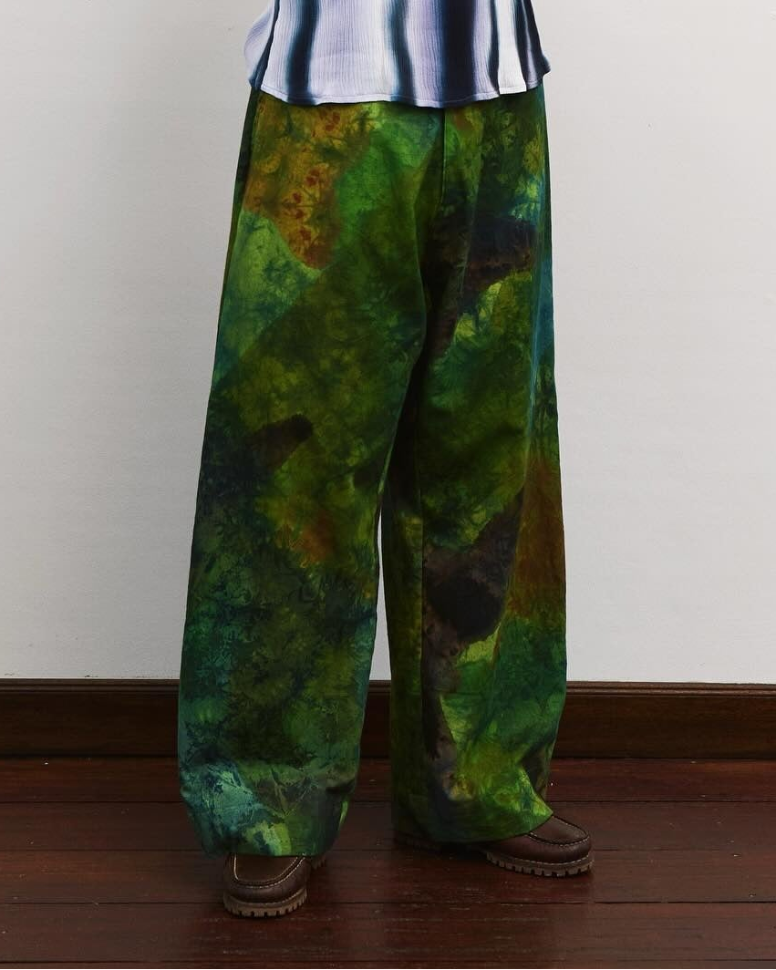 Tropical Forest Curved Pants